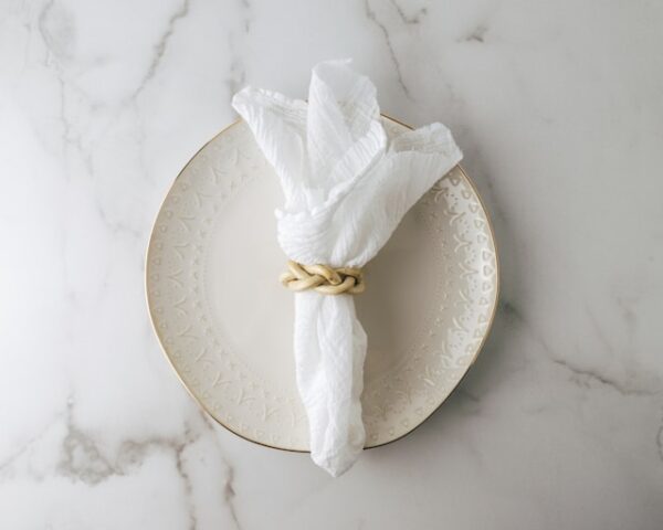 UrbanElegance Classic Linen Napkins